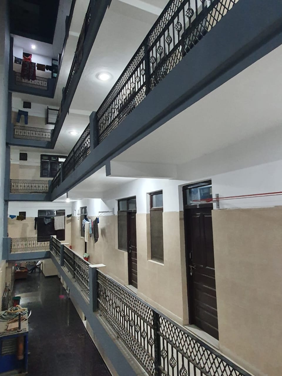 Sai Kunj PG | Best PG Near Sec-62, Noida - Image 3